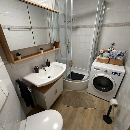 Apartmán S&g Stilvolles 2-zimmer-apartment In Zentraler Lage, Komfort & Entspannung Garantiert! Ditzingen